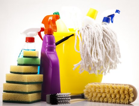 Office cleaning checklist for shared workspaces and meeting rooms